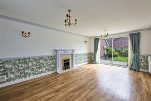 Photo 1- click for photo gallery